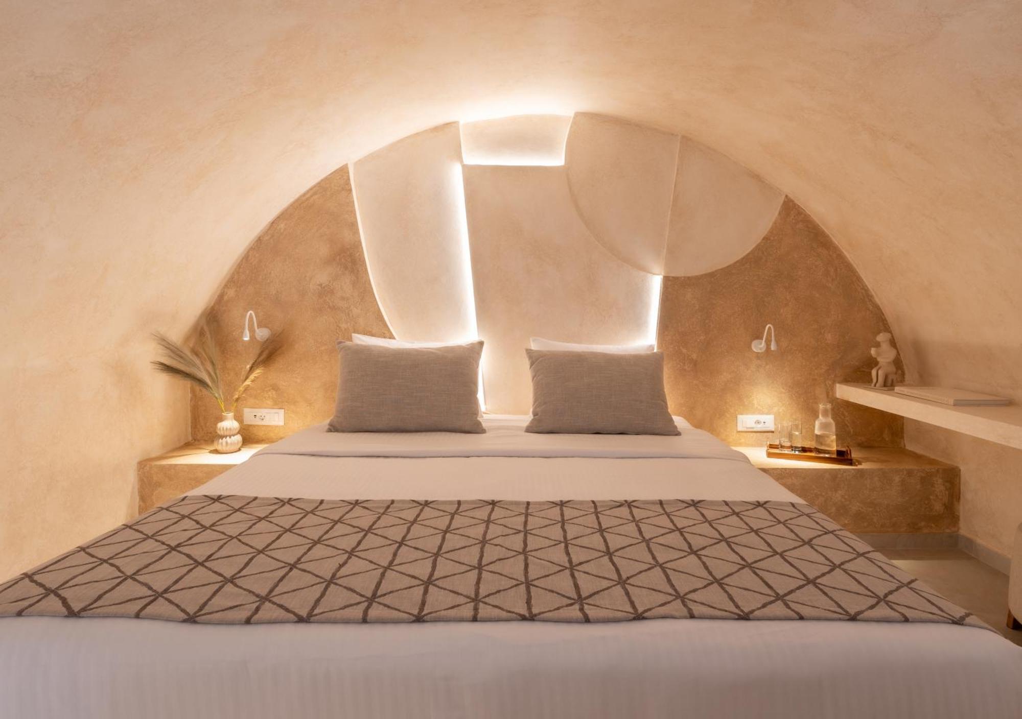 Heyday Luxury Suites Перисса Экстерьер фото